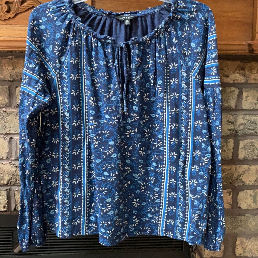 Lucky brand size small knit blouse